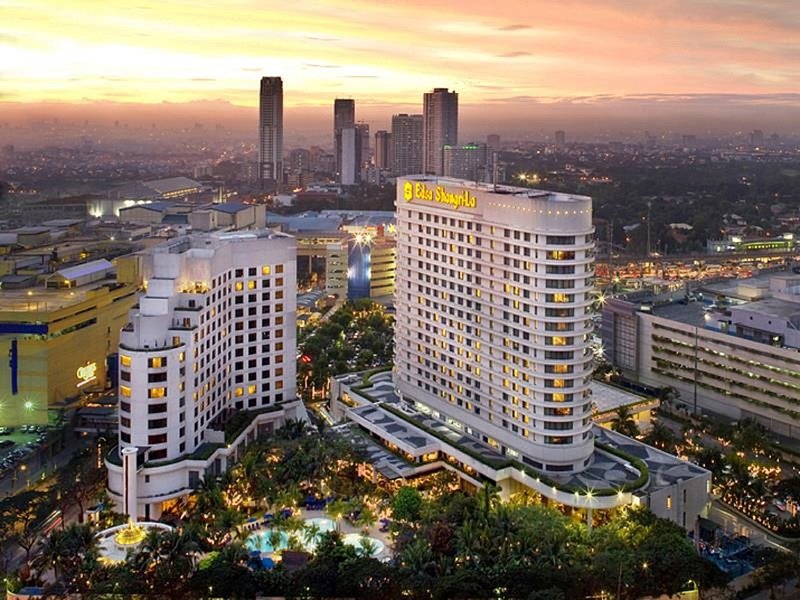 Edsa Shangri-La Manila