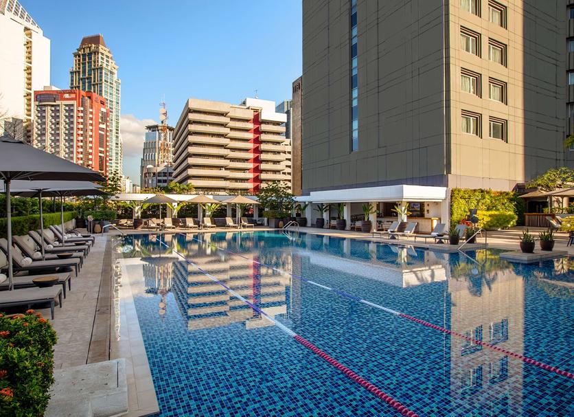 Makati Shangri-La Manila